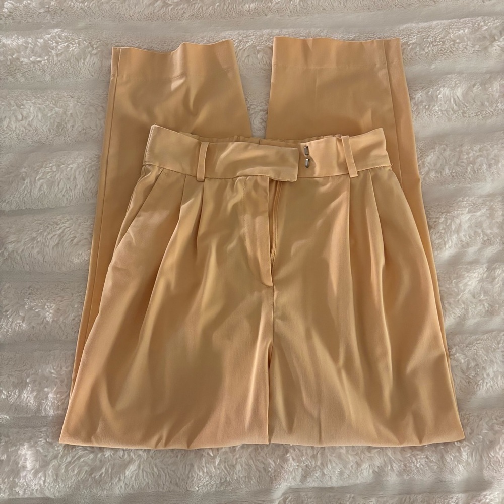 H&M Women's Straight Leg Trouser Size  US 4